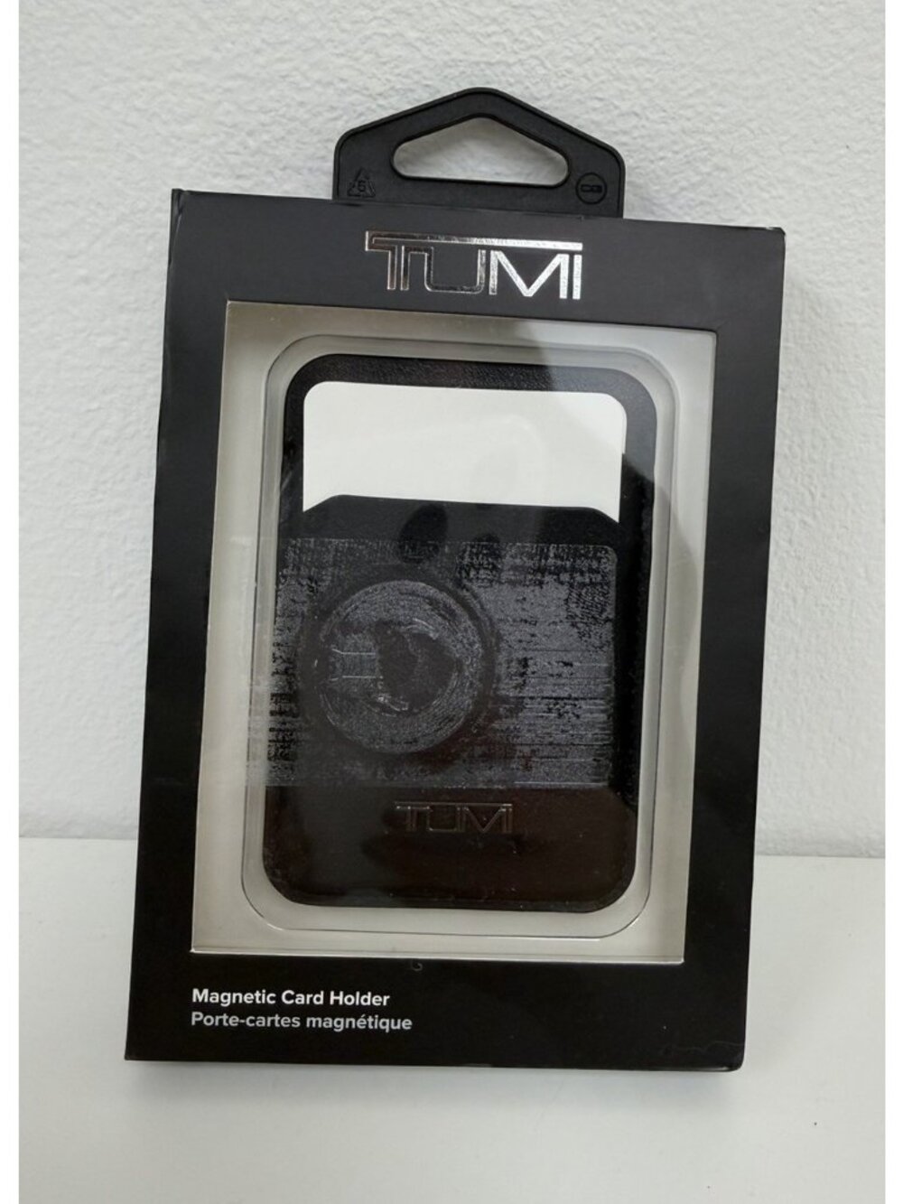Tumi Card Holder Wallet Black Leather Magnetic Cards Holder NEW SEALED